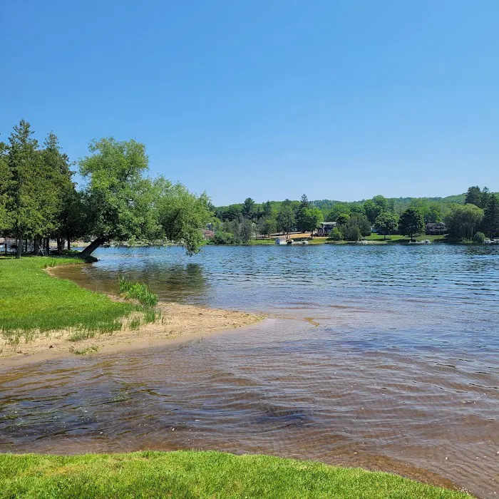 Thurston Park and Campground Picture 1