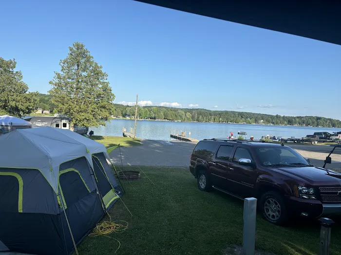 Thurston Park and Campground Picture 7