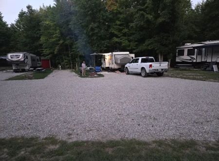 Chain of Lakes Camp (Six Mile Lake)