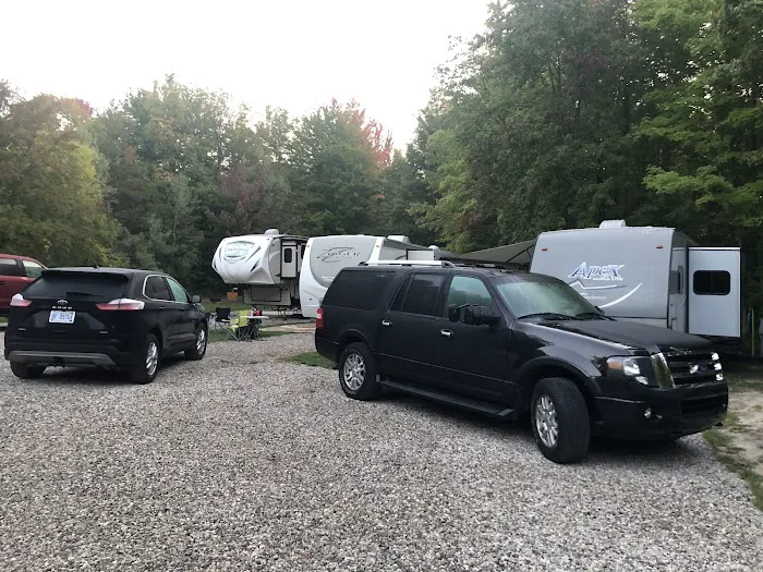 Chain of Lakes Camp (Six Mile Lake) Picture 6
