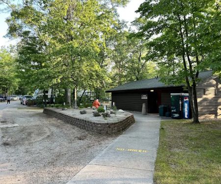 Clear Lake State Campground