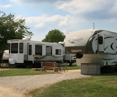 Leisure Lake Membership Resort