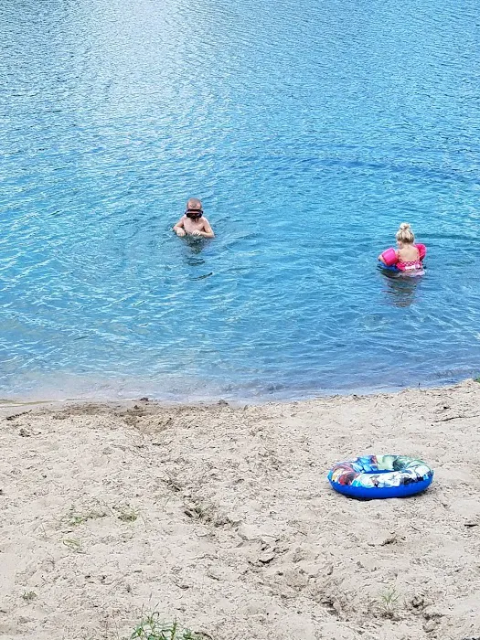 Lake Holiday Picture 10