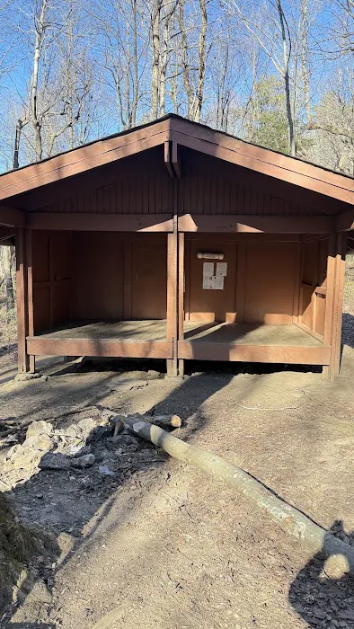 Black gap shelter Appalachian approach trail Picture 4