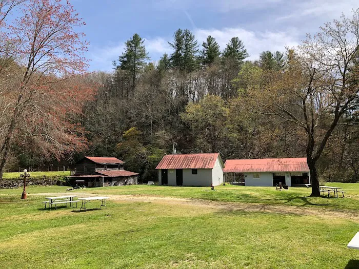 Skeenah Campground Picture 5