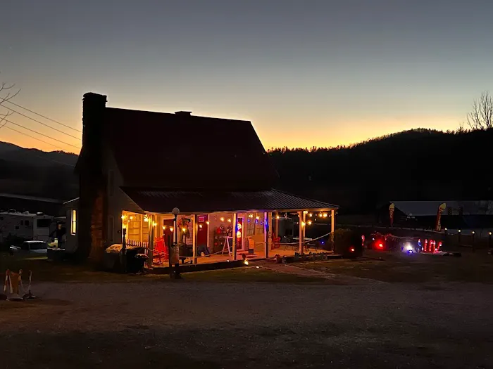 Skeenah Campground Picture 6