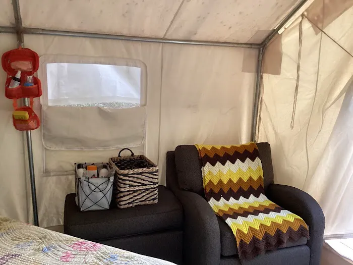 Winedrops Creekside Camping Picture 8