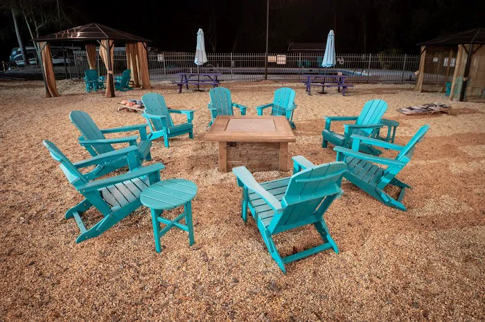 Spacious Skies Campgrounds - Savannah Oaks Picture 7