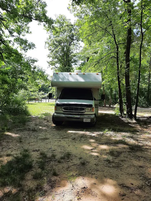 Hunter check station campground Picture 5