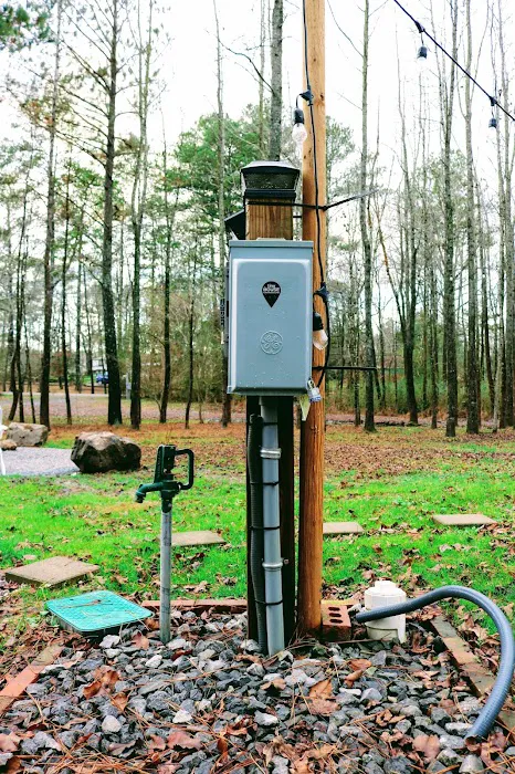 tiny HOUSE CAMPGROUND Picture 9