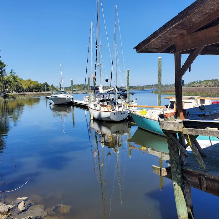 Belle Bluff Island Campground and Marina Picture 1