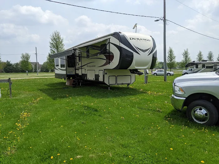 Sandwich Fairgrounds RV Campground Picture 8