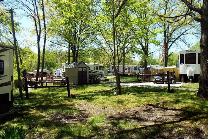 Four Star Campground Picture 3