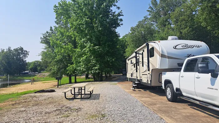 North Abutment Campground Picture 8