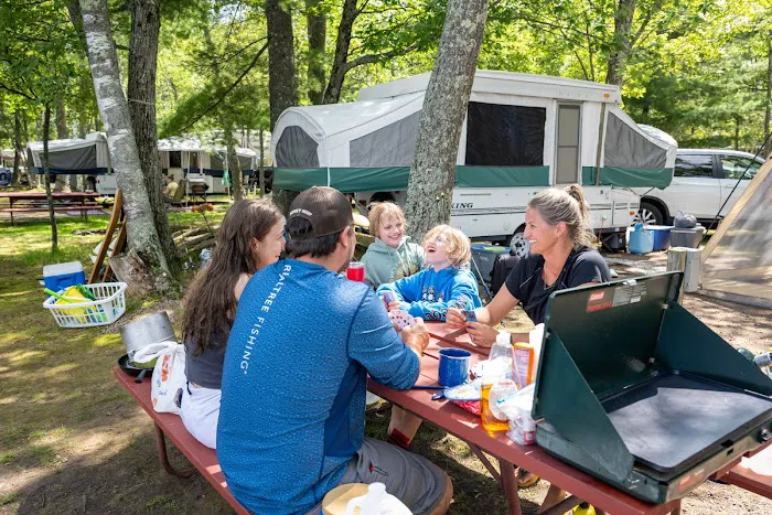 Lynn Ann's Campground Picture 9