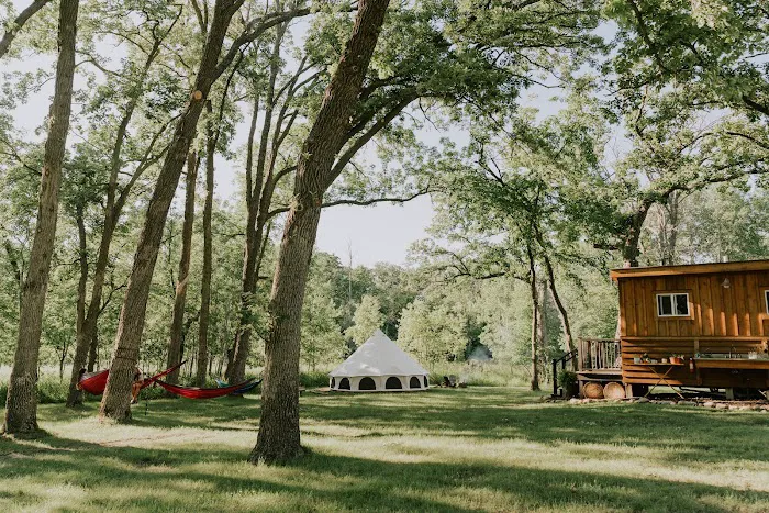 The Grove Glamping Picture 4