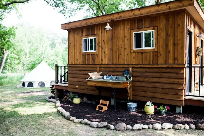 The Grove Glamping Picture 9