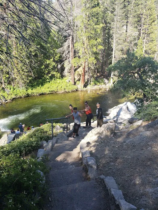 Upper Dinkey Creek Campground Picture 9