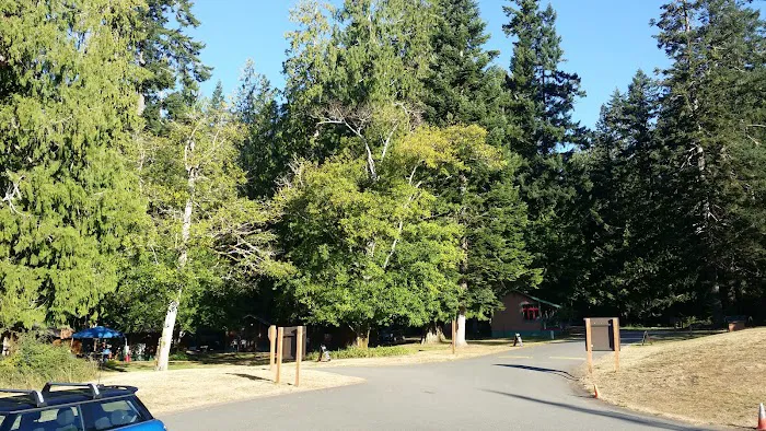Log Cabin Resort-Campground Picture 5