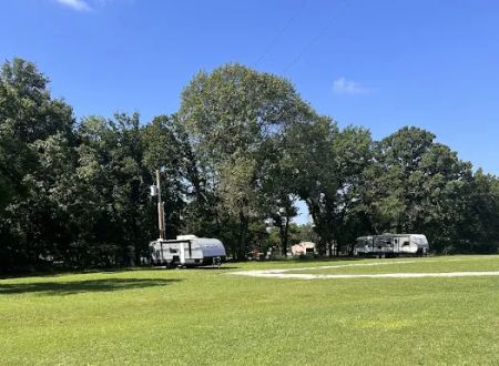 J & J RV PARK