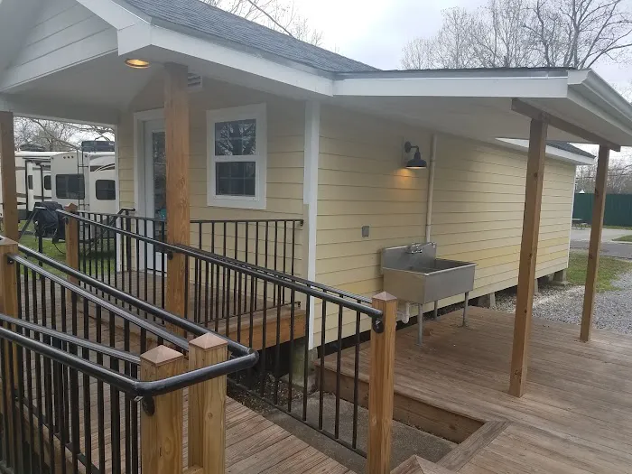 New Orleans KOA Holiday Picture 3