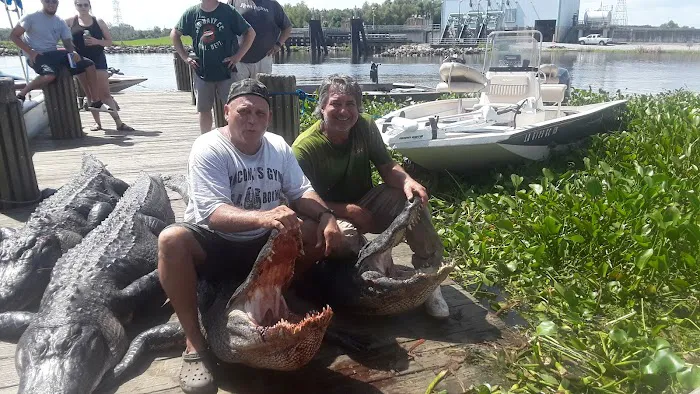 Hunting And Fishing Camp Picture 10