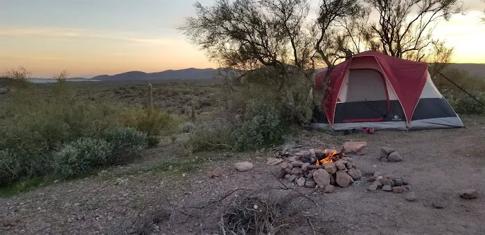 Great BLM STAGING AREA And Camping Picture 1