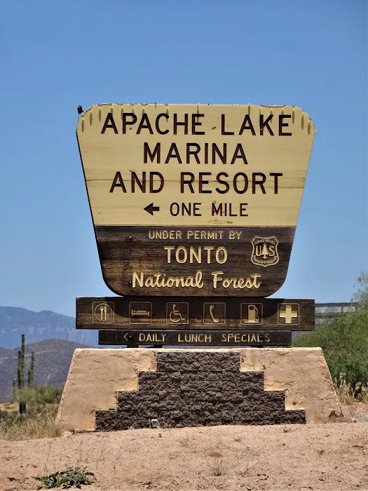 Apache Lake Vista Picture 3