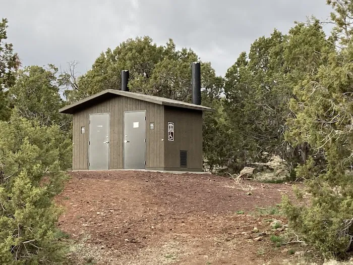 Ashurst Lake Campgrounds Picture 1