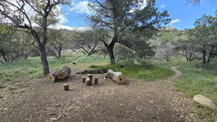 Grass Shack Picture 9