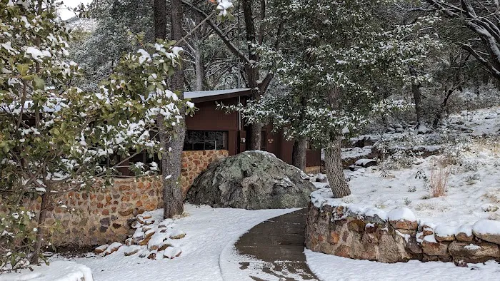 Kent Springs Cabin Picture 3