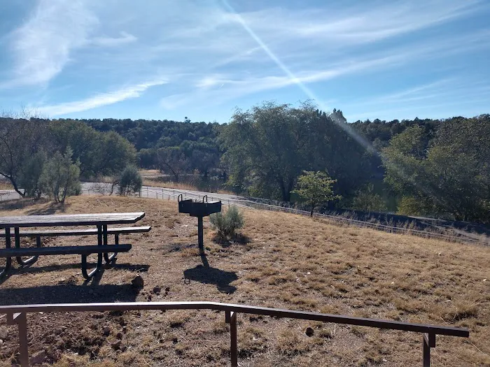 Lakeview Campground Picture 7
