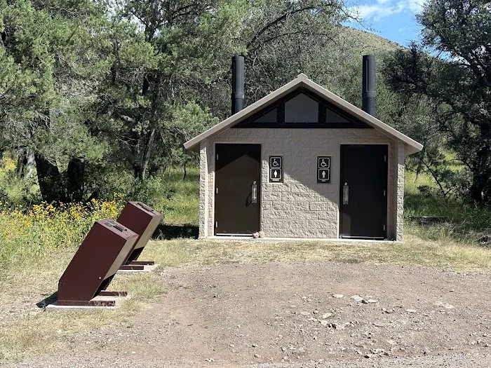 Walnut Grove Campground Picture 2