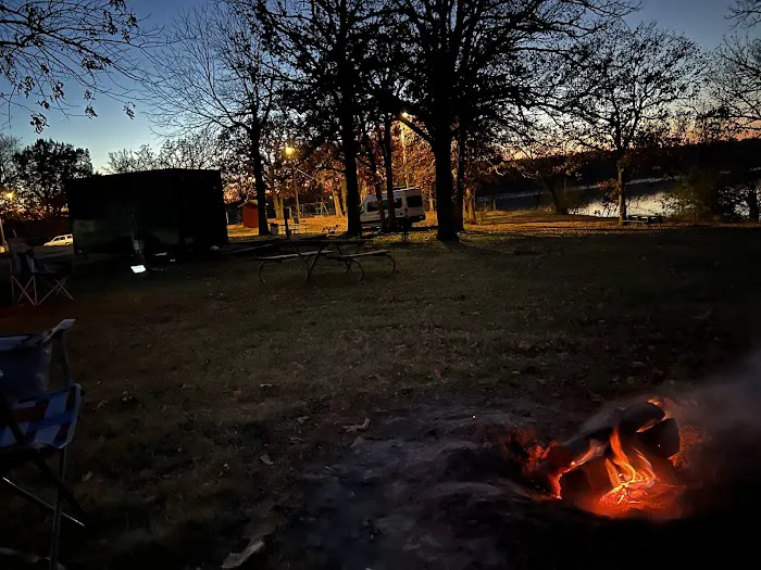 City Lake Camper and RV Camp Picture 3