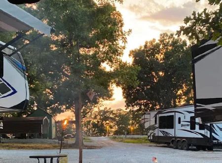 Hilltop Hideaway Campground