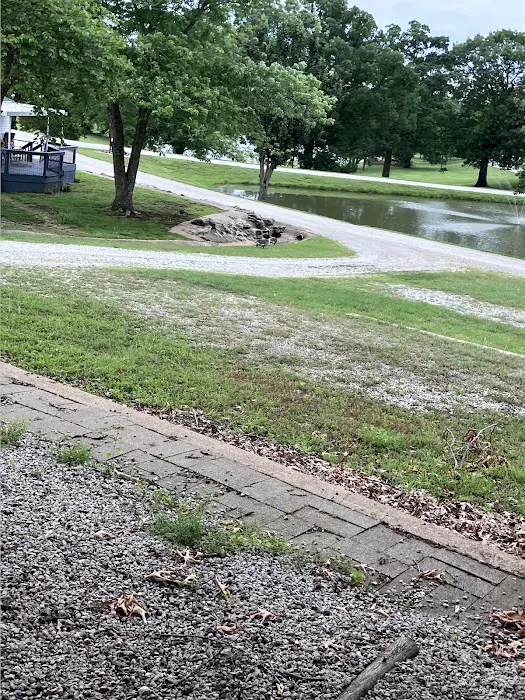 Rocky Top RV Park Picture 6