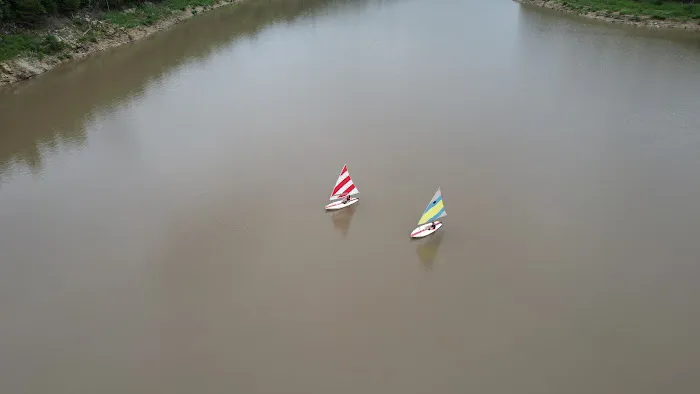 Lakefront Picture 4