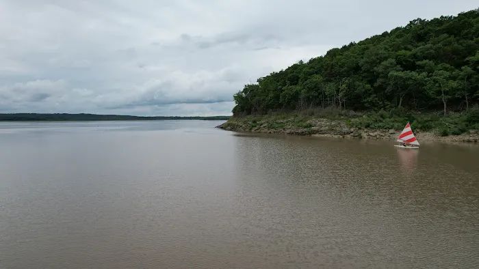 Lakefront Picture 8