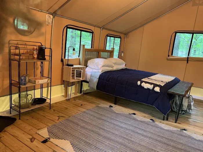 Majestic Oaks RV Park & Campground Picture 2
