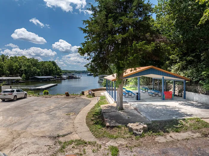 LakeTime RV Ozarks - Campground & Boat Launch Picture 3
