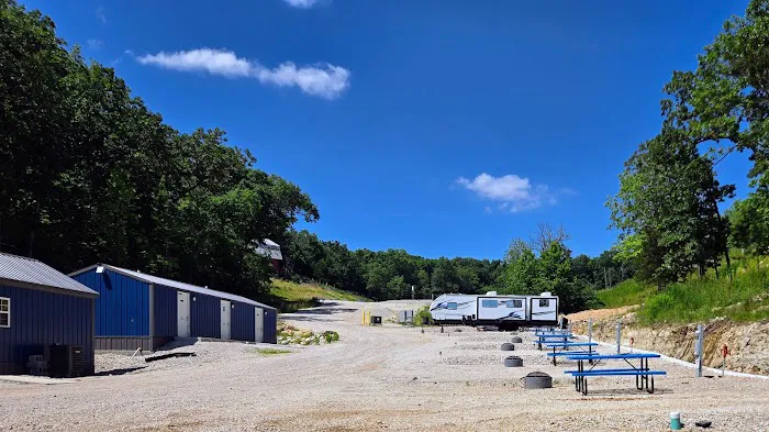 LakeTime RV Ozarks - Campground & Boat Launch Picture 4