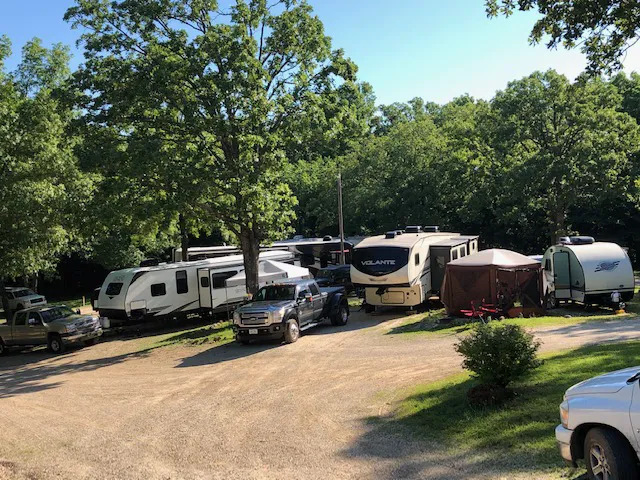 Lake of the Ozarks / Linn Creek KOA Holiday Picture 8