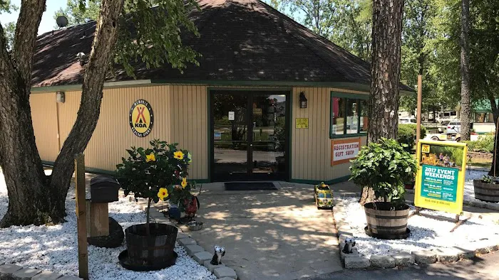 Memphis KOA Journey Picture 3