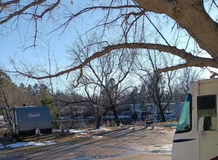 Memphis East Campground