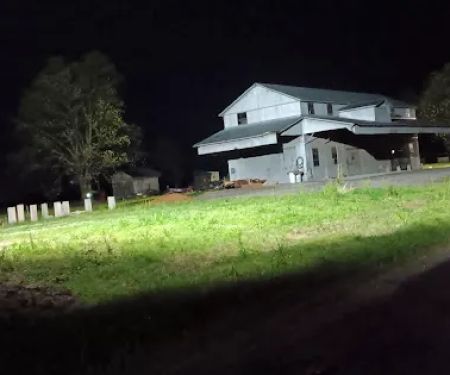The Gin RV Parking, Camp Sites and Tiny Shack
