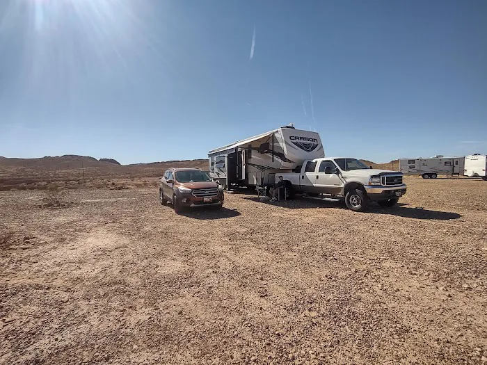 Poverty flats camping Picture 2