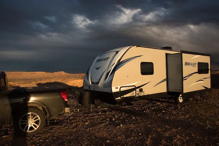 Poverty flats camping Picture 9