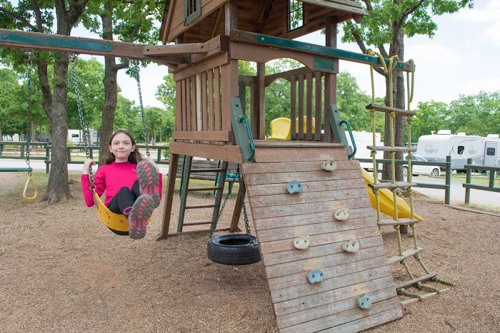 Oklahoma City East KOA Holiday Picture 8