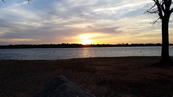 Isaac Waltons Park Picture 3