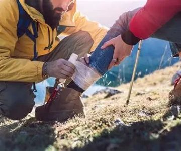 How to Pack a Camping First Aid Kit for Safety and Efficiency